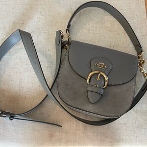 Small coach handle bag with strap🤍